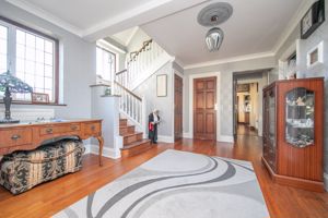 GUTTERIDGE HALL LANE- click for photo gallery